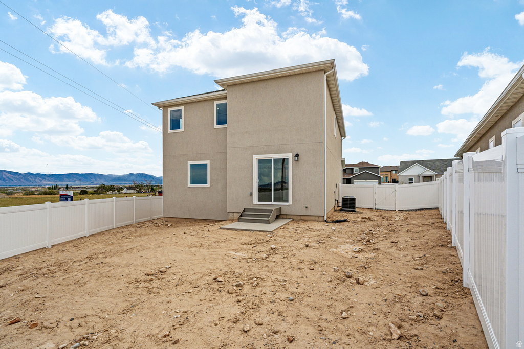 1143 VEGAS W ST photo 5