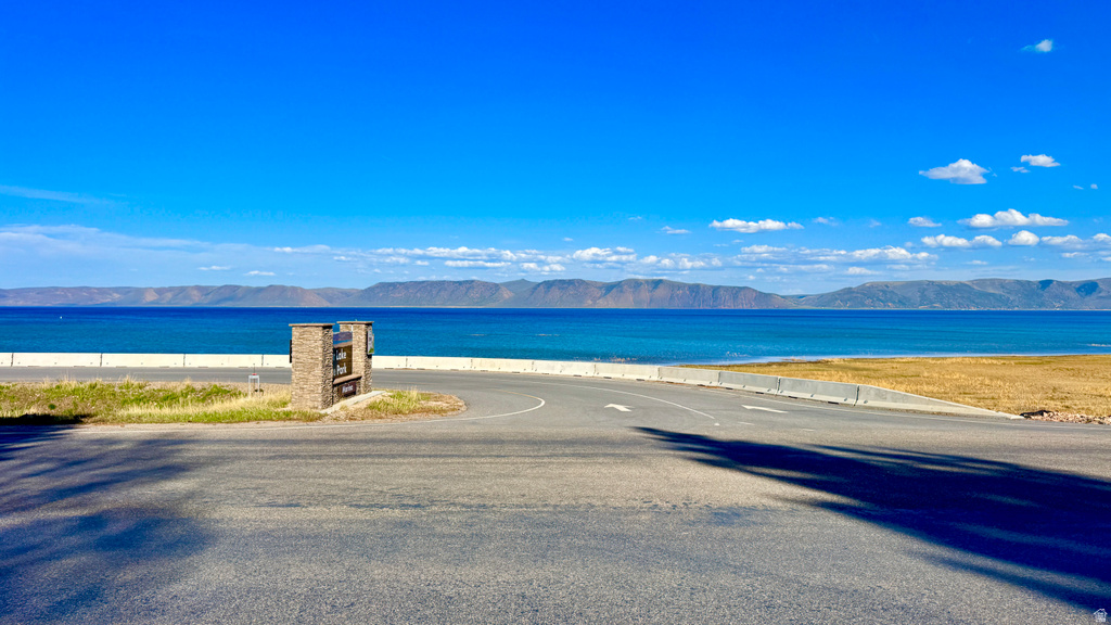 929 HARBOR VLG #220 Garden City, UT 84028