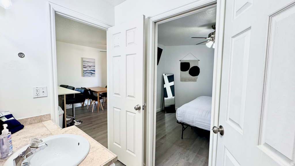 929 HARBOR VLG #220 Garden City, UT 84028