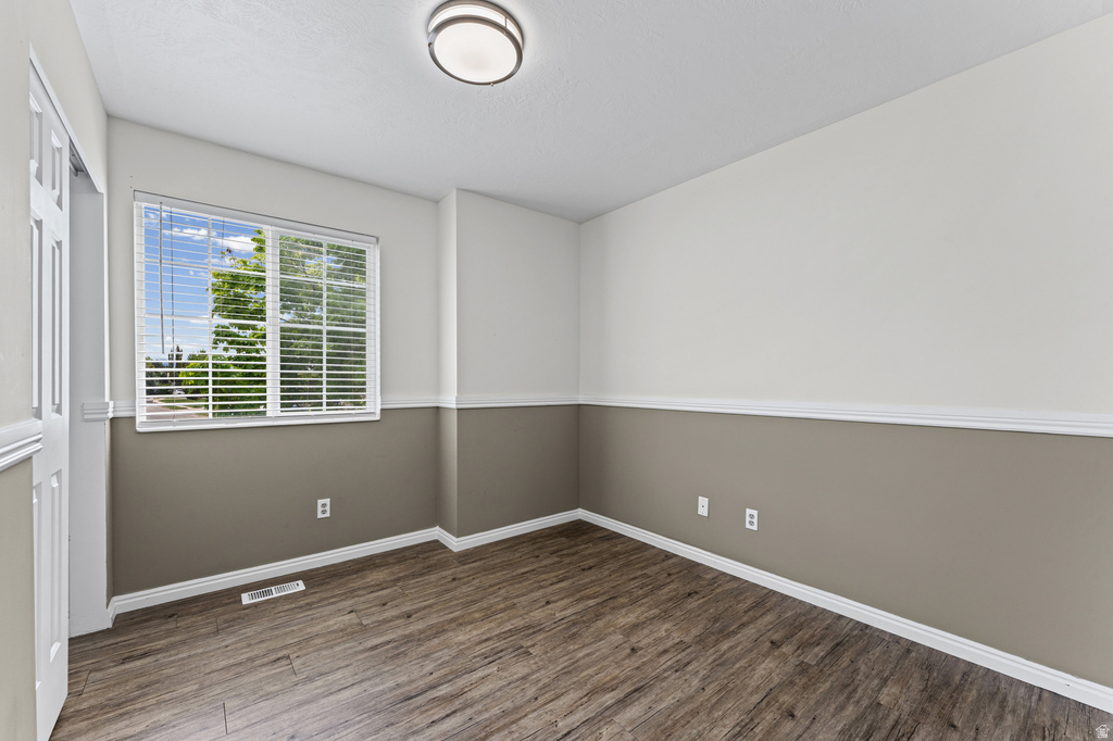 3 E ALFRED AVE Kaysville, UT 84037