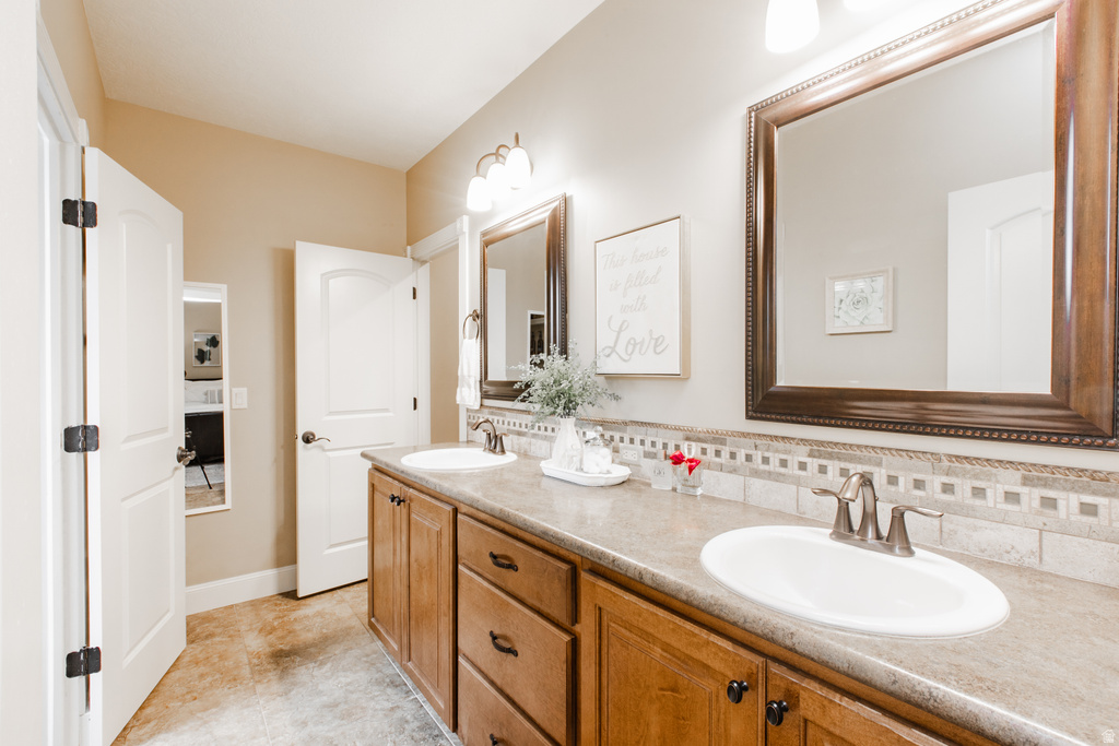 9987 S CONGRESSIONAL WAY South Jordan, UT 84095