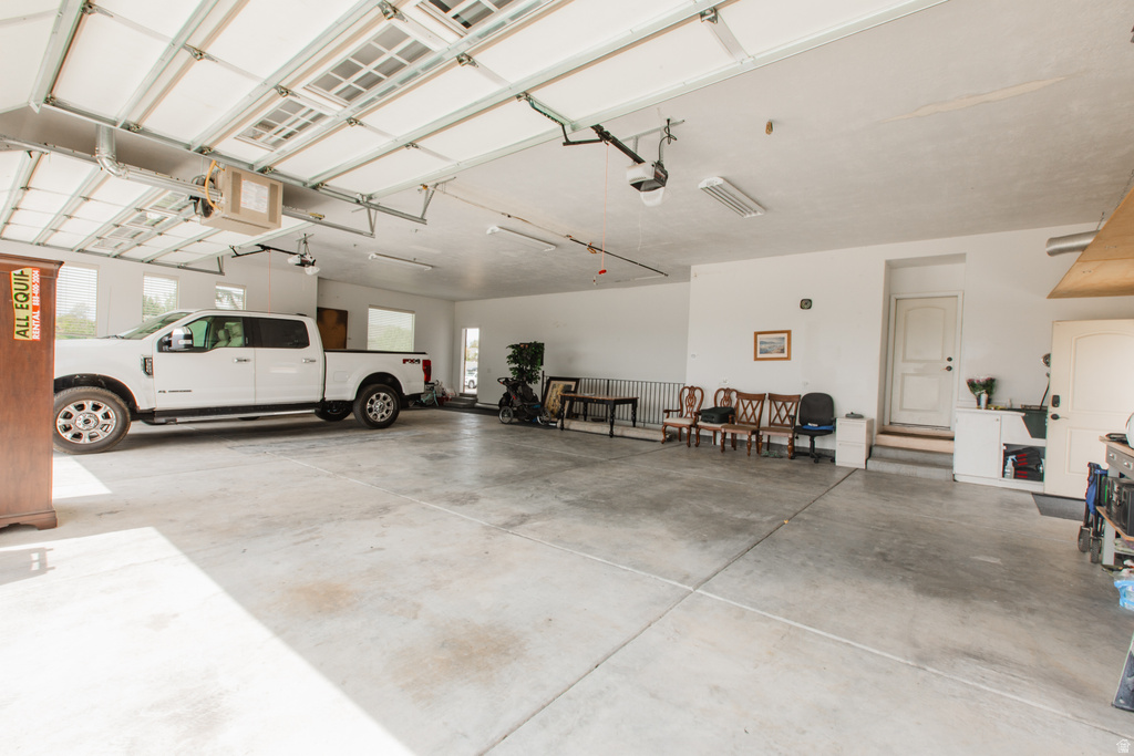 9987 S CONGRESSIONAL WAY South Jordan, UT 84095