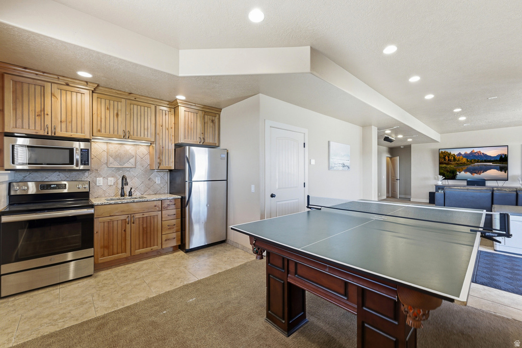 3263 S CHUKAR DR Garden City, UT 84028