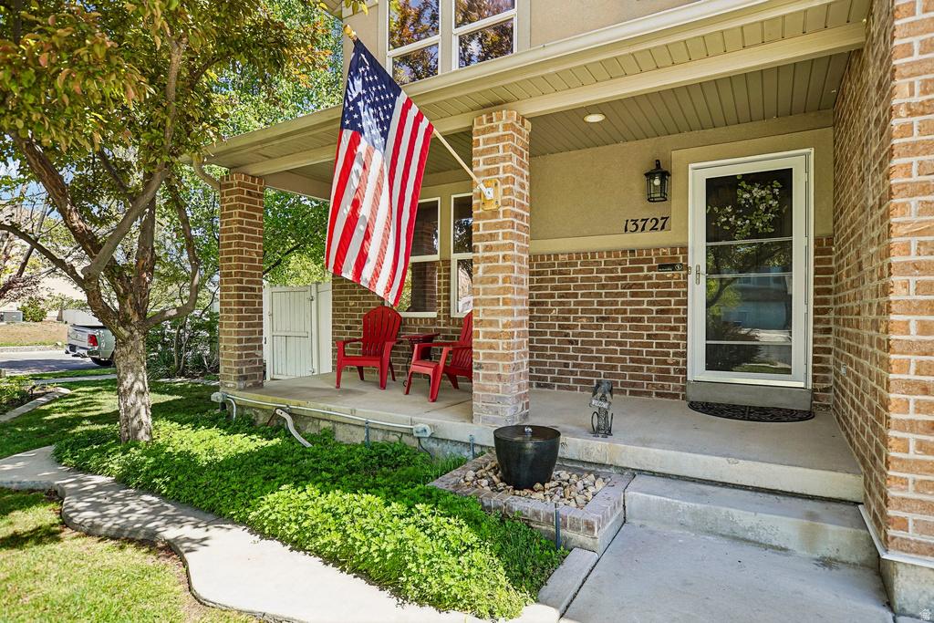 13727 S BLAYDE DR Herriman, UT 84096