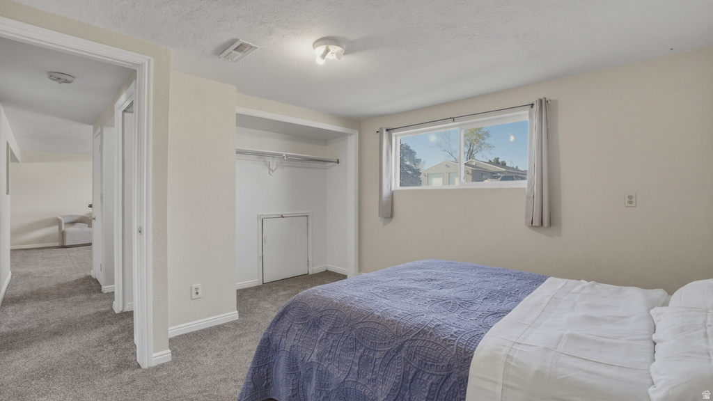 837 E CARNATION DR Sandy, UT 84094