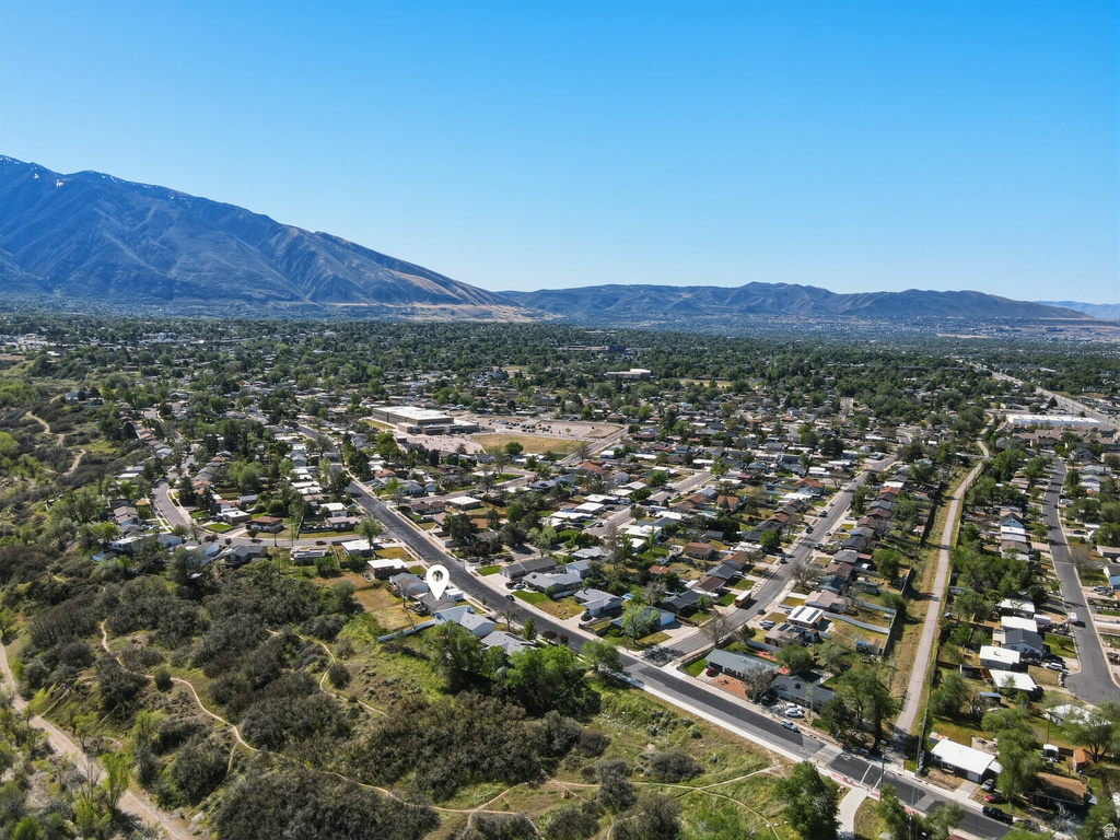 837 E CARNATION DR Sandy, UT 84094