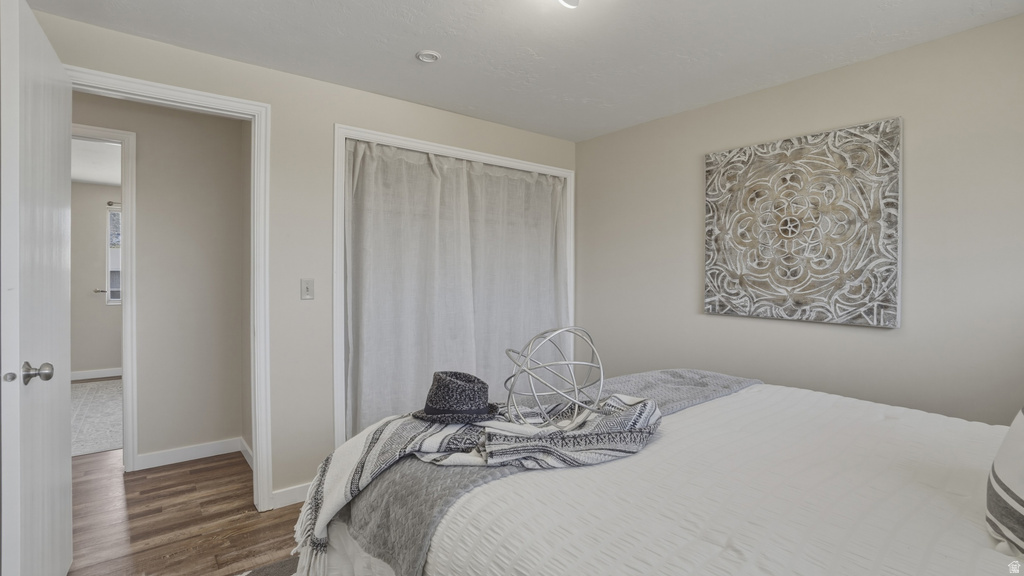 837 E CARNATION DR Sandy, UT 84094