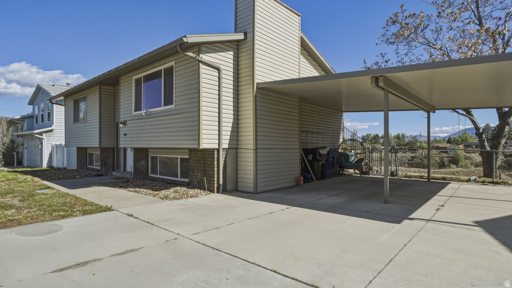 837 E CARNATION DR Sandy, UT 84094