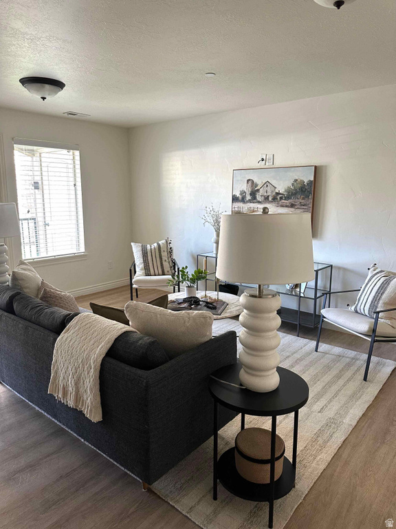 861 S MAIN ST. #D Layton, UT 84041