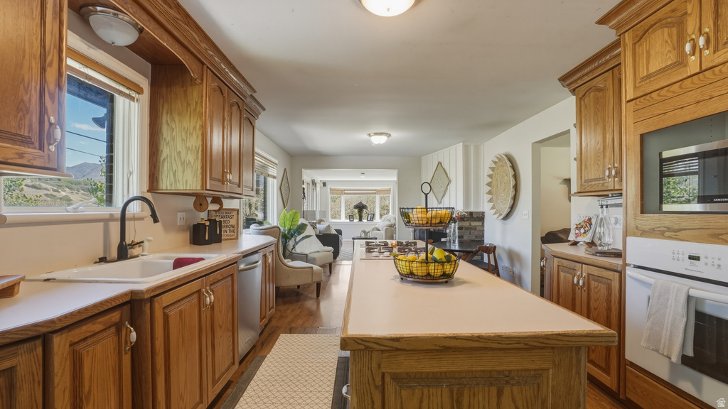 2025 E DIMPLE DELL RD Sandy, UT 84092