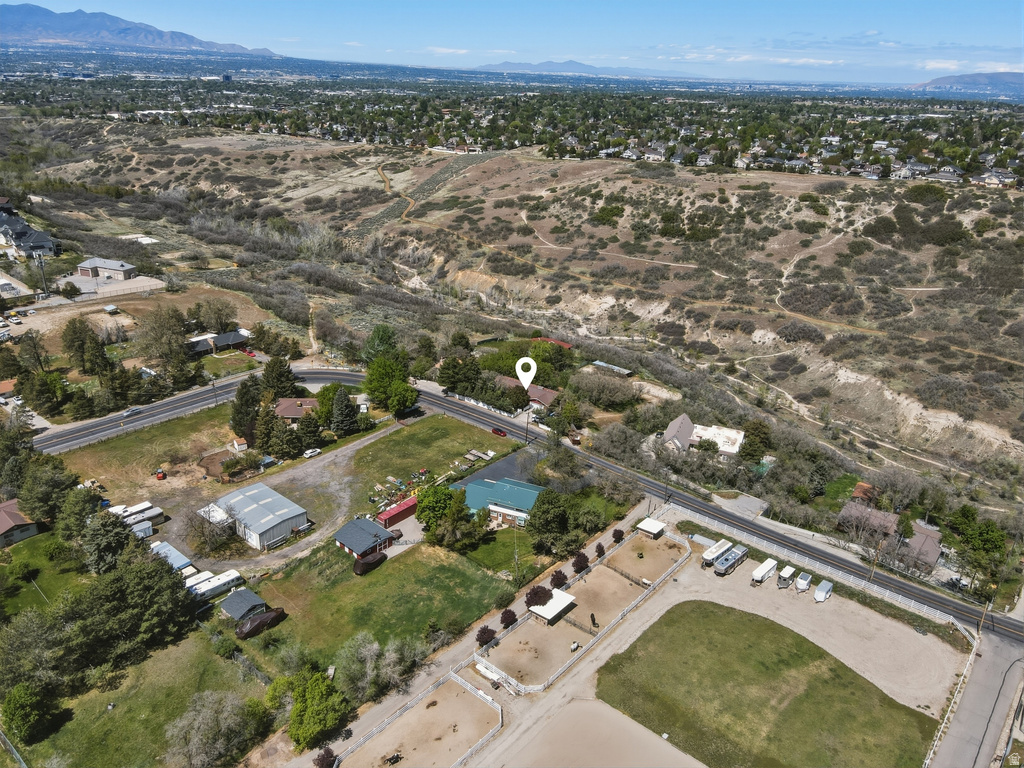 2025 E DIMPLE DELL RD Sandy, UT 84092
