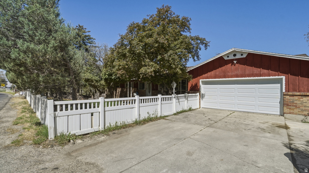 2025 E DIMPLE DELL RD Sandy, UT 84092