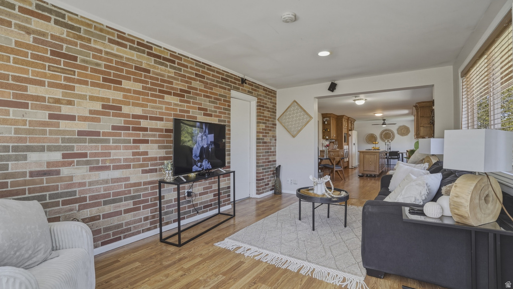 2025 E DIMPLE DELL RD Sandy, UT 84092