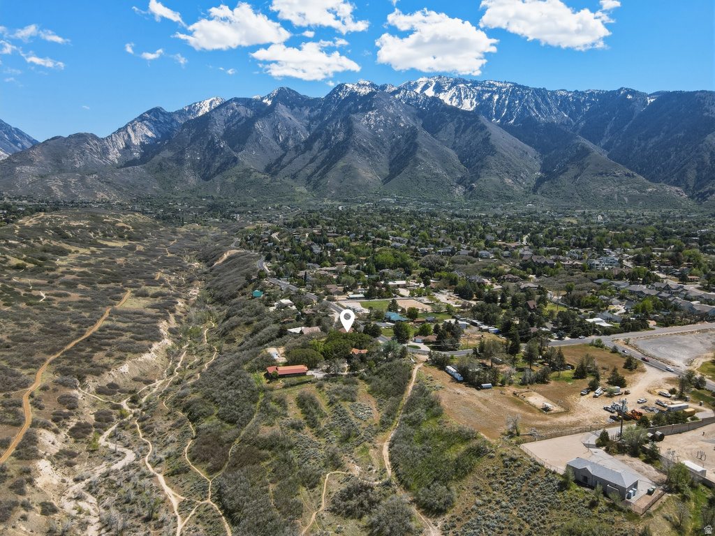 2025 E DIMPLE DELL RD Sandy, UT 84092