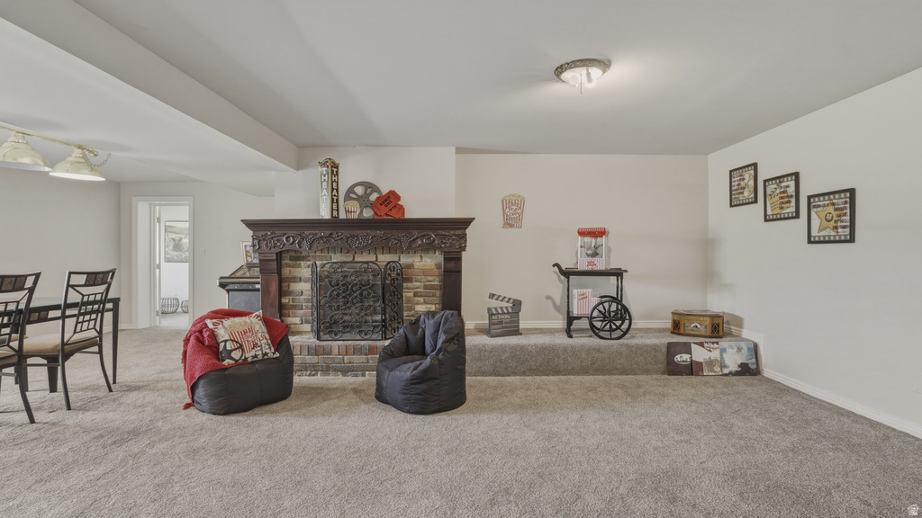 2025 E DIMPLE DELL RD Sandy, UT 84092