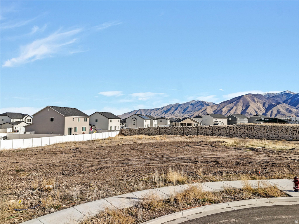 1423 N HARPER WAY #219 Tooele, UT 84074