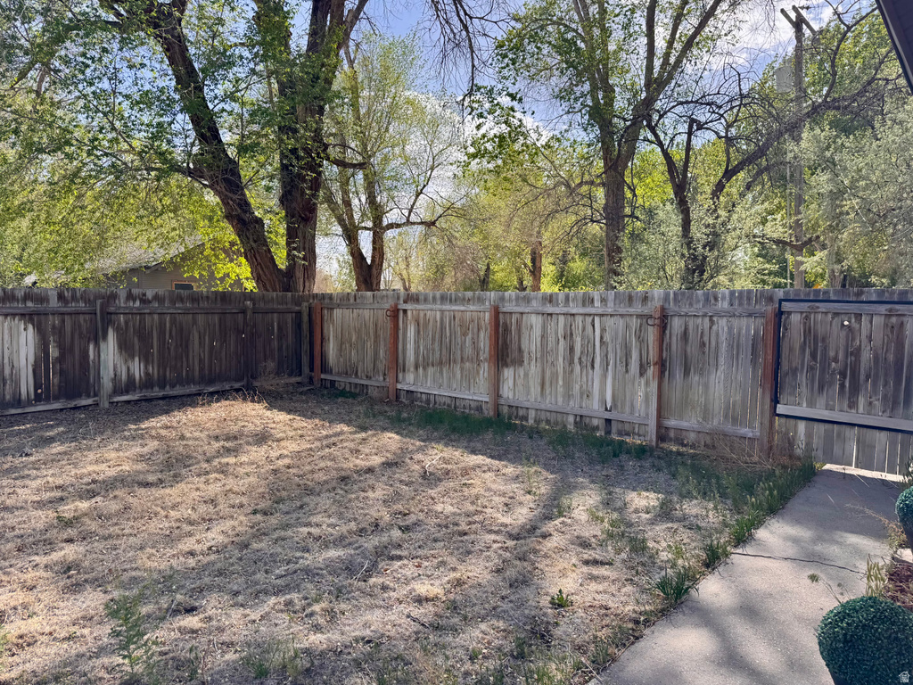 254 N 100 E Hinckley, UT 84635