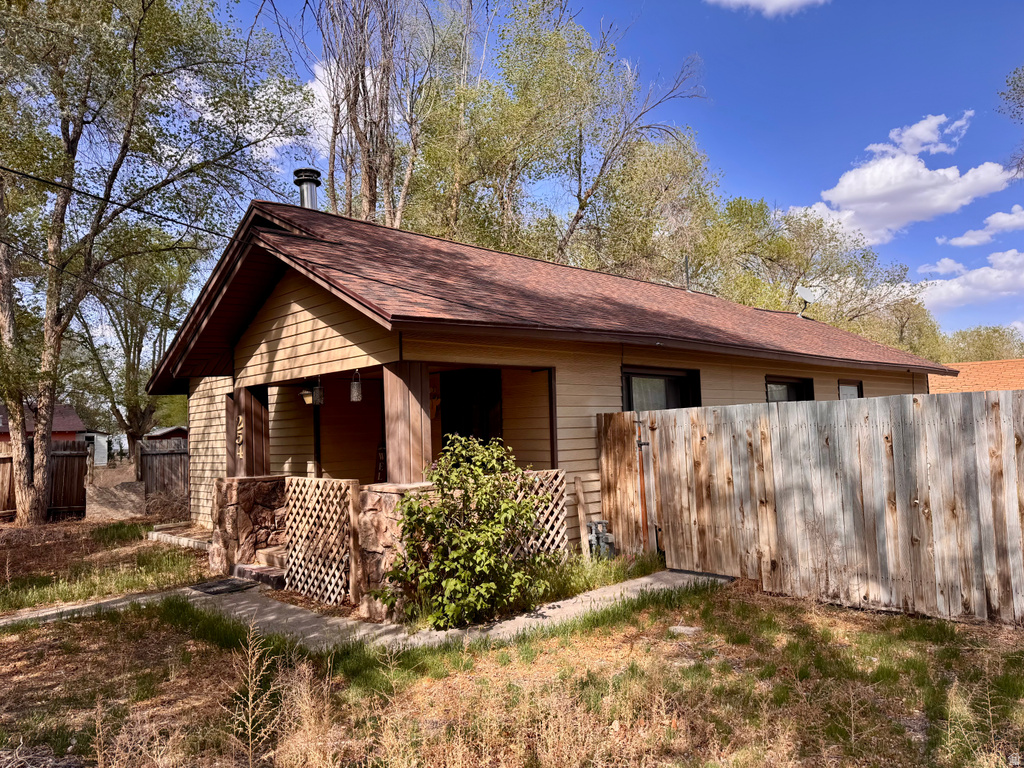 254 N 100 E Hinckley, UT 84635