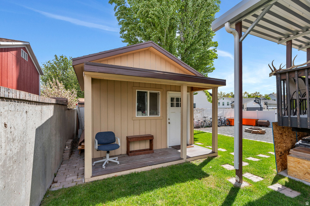 3706 W CHRISTY WAY Taylorsville, UT 84129