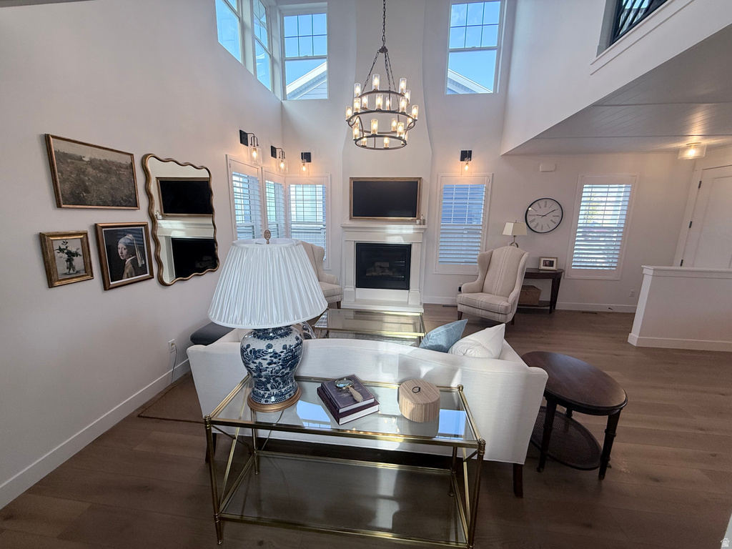 6743 W LAKE AVE South Jordan, UT 84009