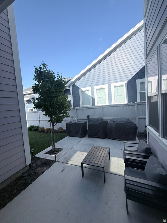 6743 W LAKE AVE South Jordan, UT 84009