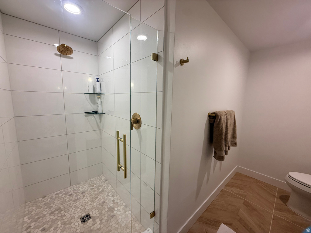 6743 W LAKE AVE South Jordan, UT 84009