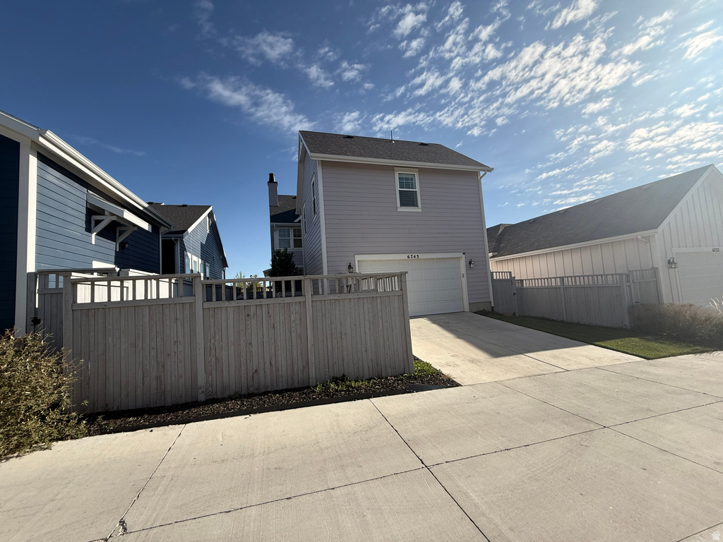 6743 W LAKE AVE South Jordan, UT 84009