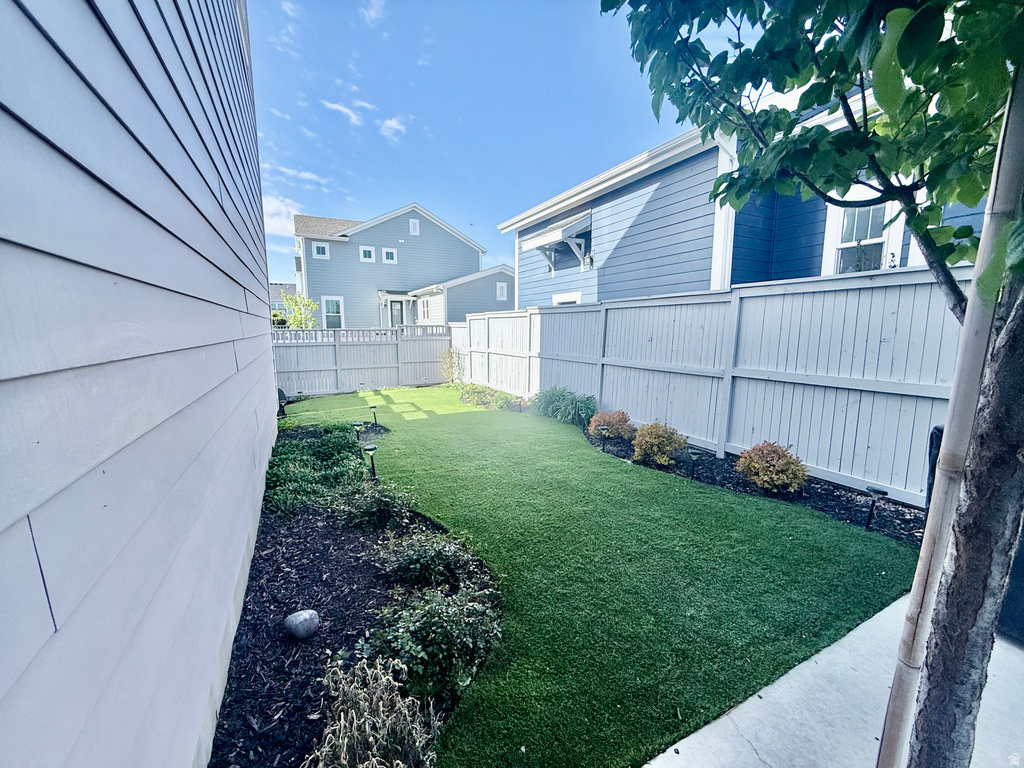 6743 W LAKE AVE South Jordan, UT 84009