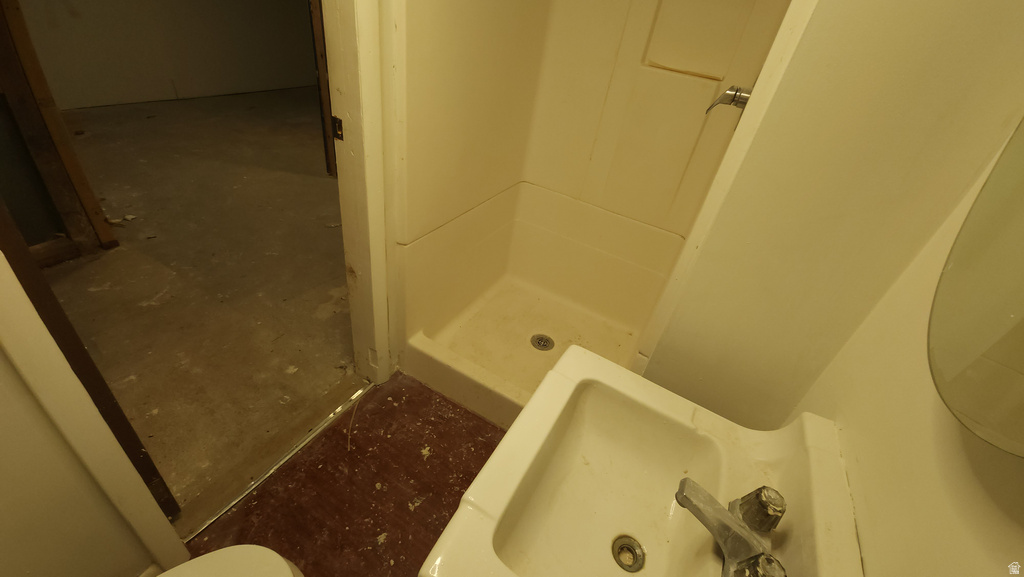 54 S HALE ST Grantsville, UT 84029