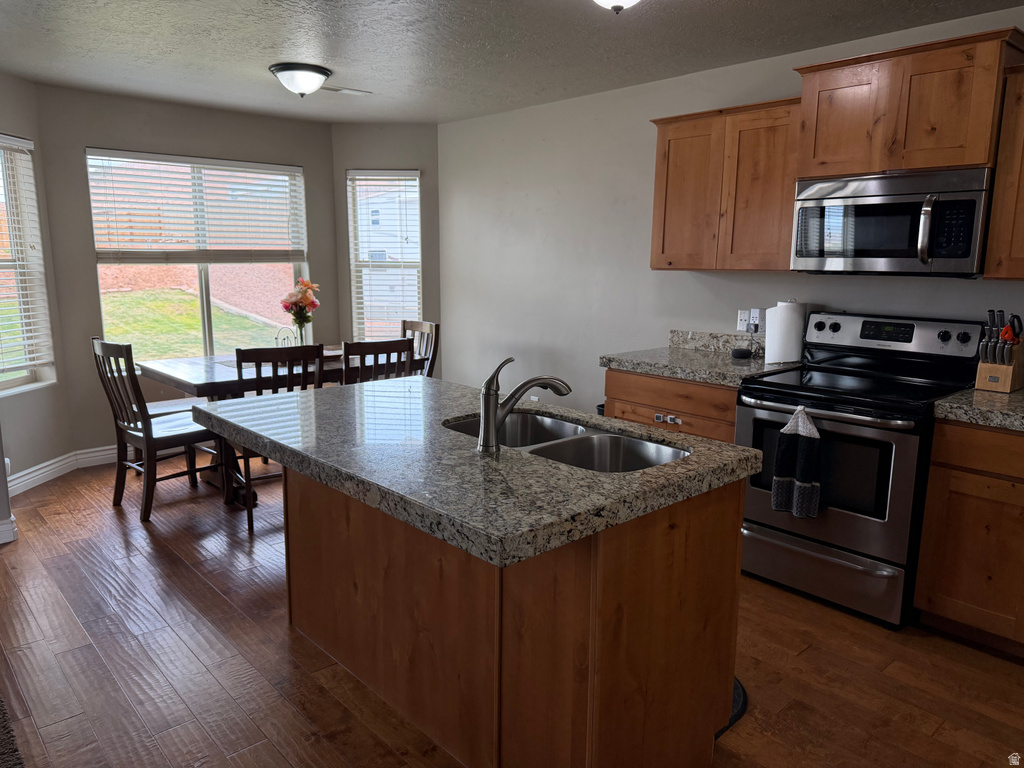 3335 E 1000 N Ballard, UT 84066