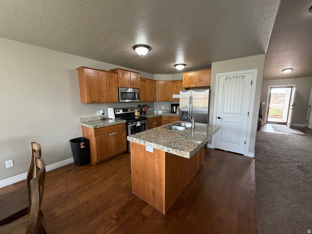 3335 E 1000 N Ballard, UT 84066