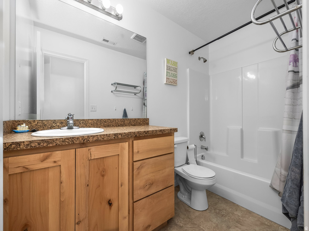 256 W HORIZON LOOP Elk Ridge, UT 84651