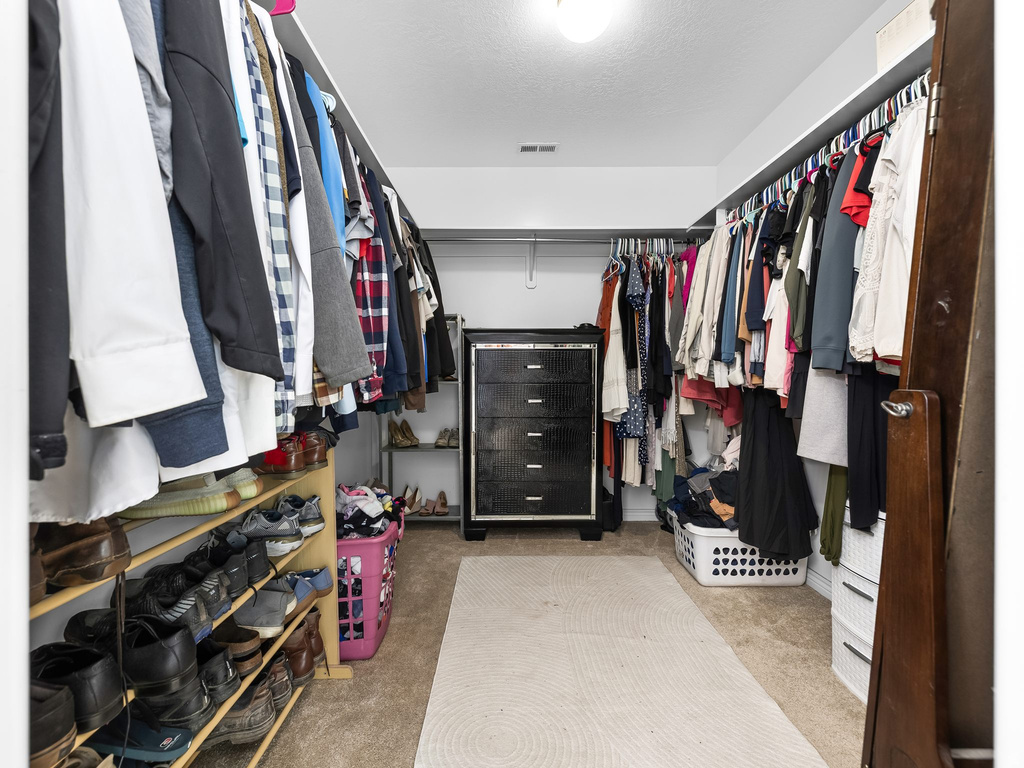 256 W HORIZON LOOP Elk Ridge, UT 84651