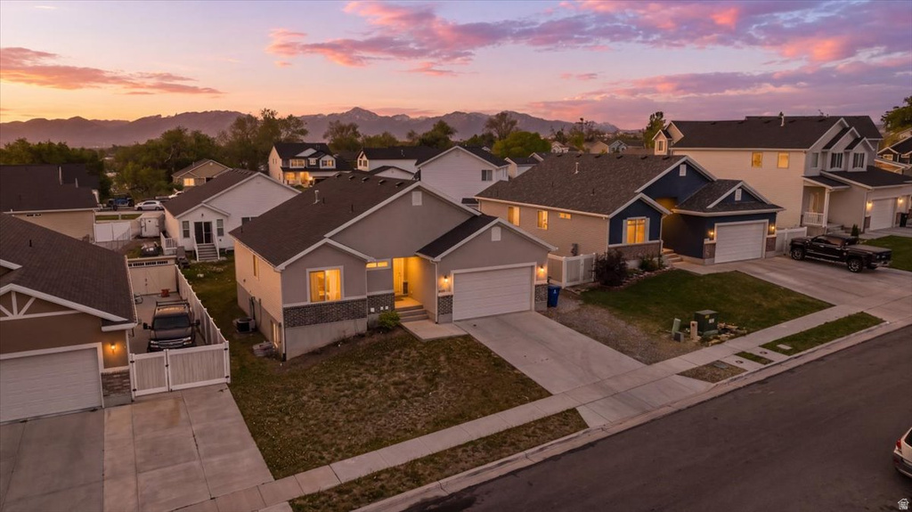 3297 S NEWHOUSE DR Magna, UT 84044