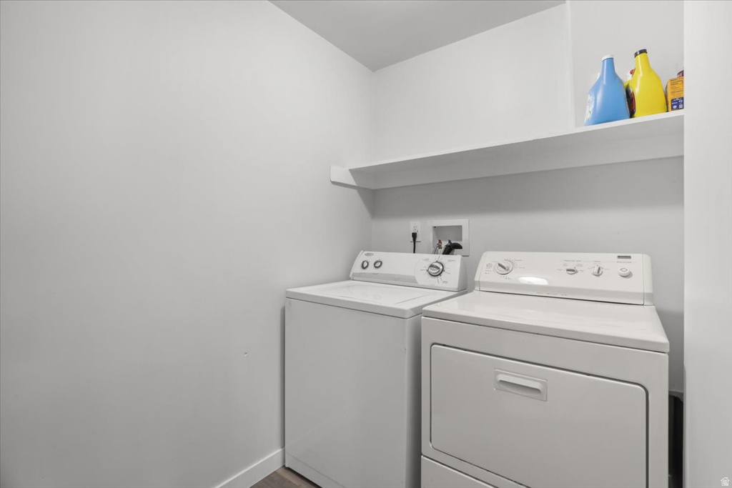 3297 S NEWHOUSE DR Magna, UT 84044