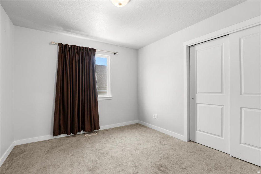 3297 S NEWHOUSE DR Magna, UT 84044