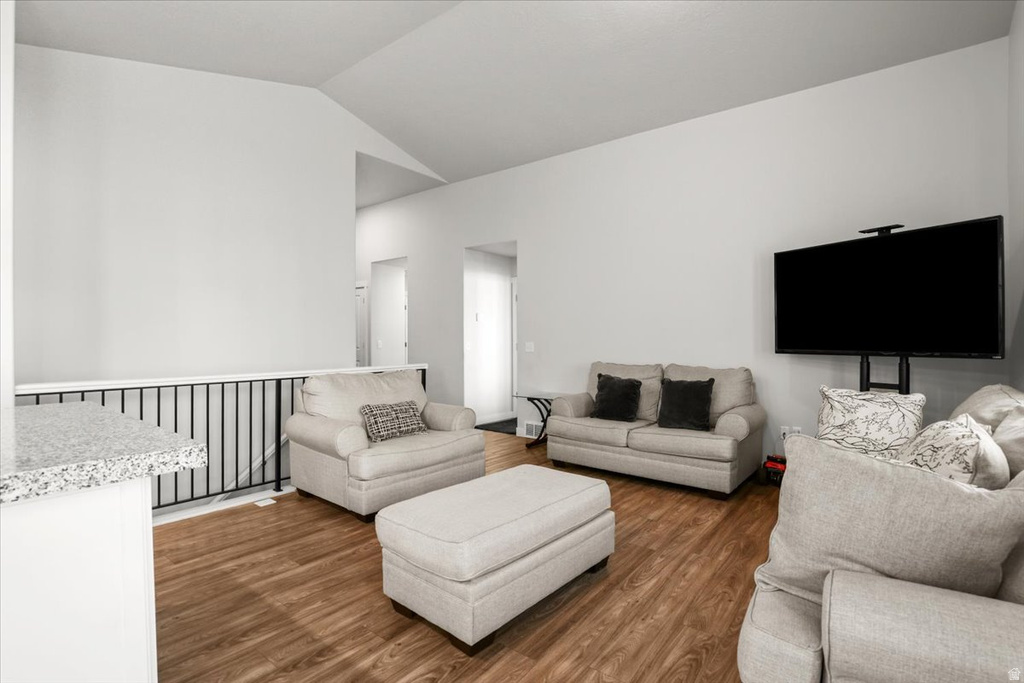 3297 S NEWHOUSE DR Magna, UT 84044