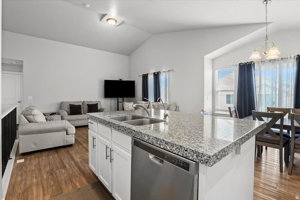 3297 S NEWHOUSE DR Magna, UT 84044