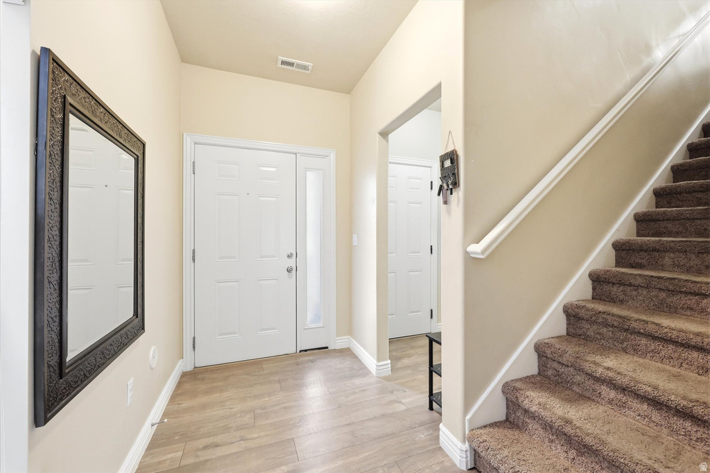 1823 W 2300 S Woods Cross, UT 84087