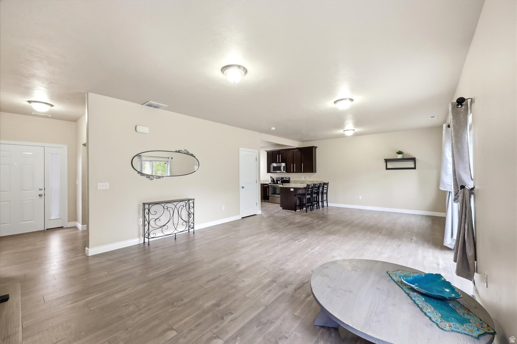 1823 W 2300 S Woods Cross, UT 84087