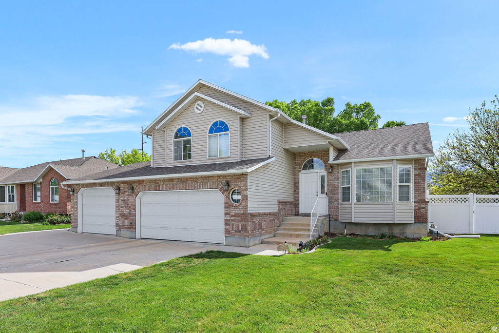 7629 S KINGS BRIDGE DR West Jordan, UT 84084