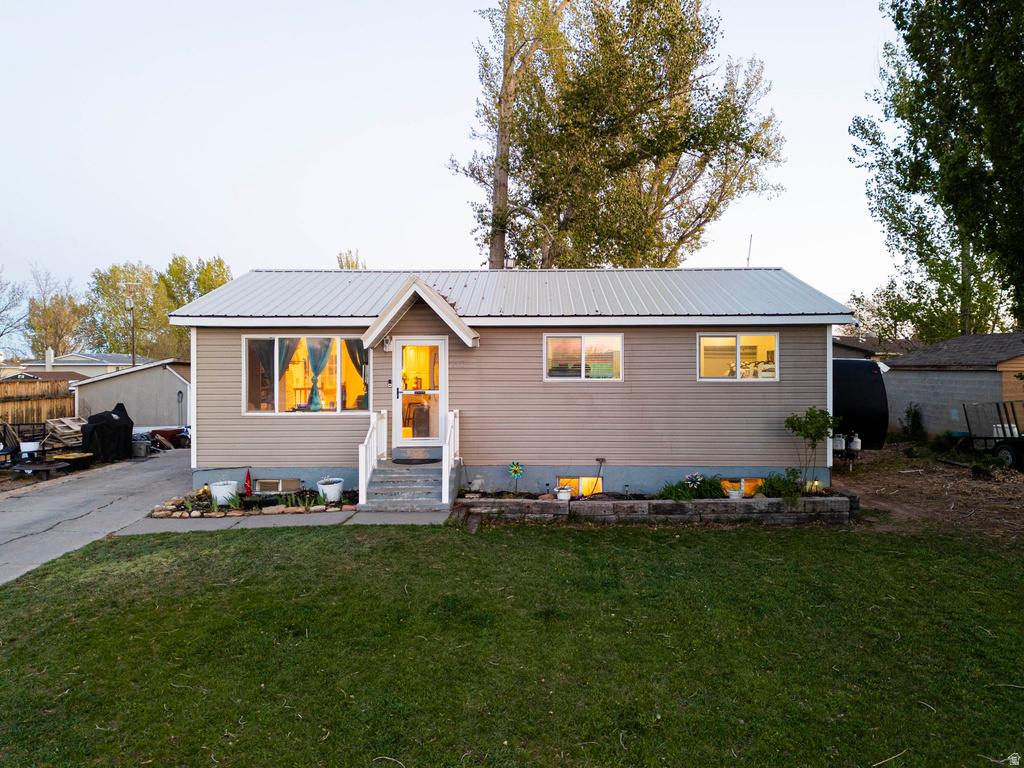 756 E 400 N Roosevelt, UT 84066