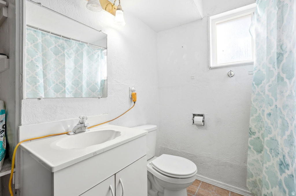 756 E 400 N Roosevelt, UT 84066