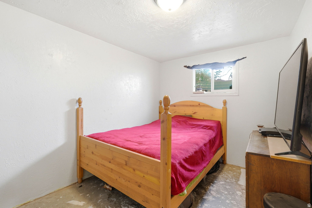 756 E 400 N Roosevelt, UT 84066