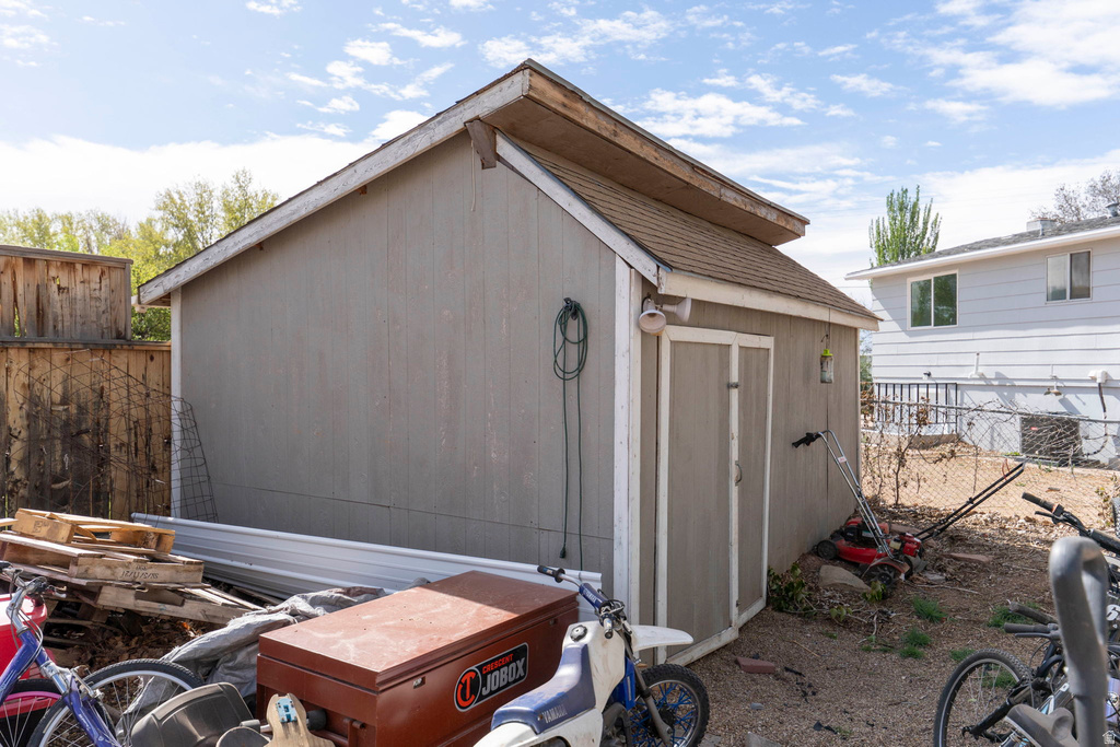 756 E 400 N Roosevelt, UT 84066