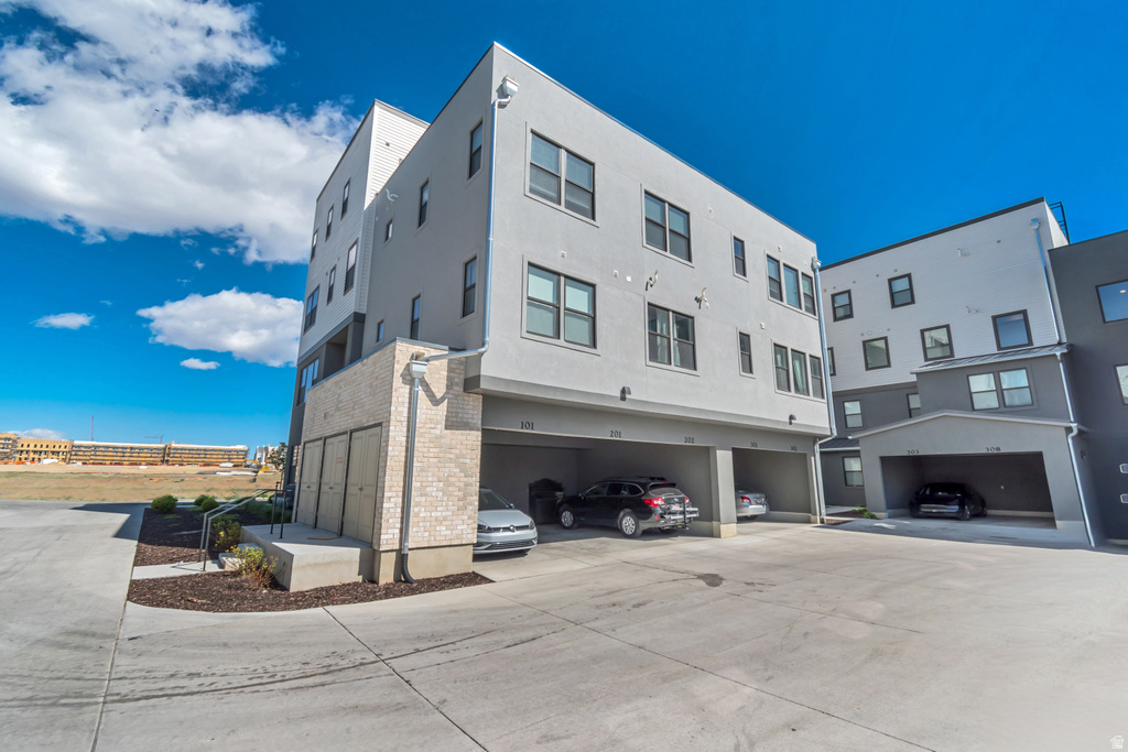 5227 W REVENTON DR #B102 South Jordan, UT 84009