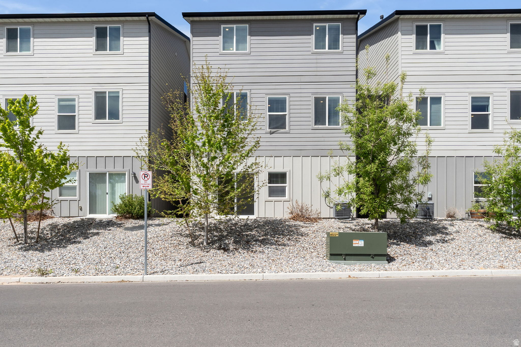 618 E 460 S American Fork, UT 84003