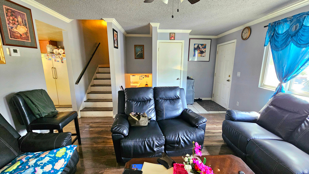 6679 S 3235 W West Jordan, UT 84084