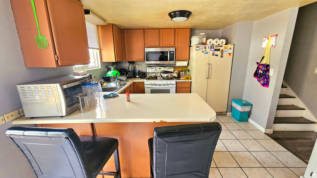 6679 S 3235 W West Jordan, UT 84084