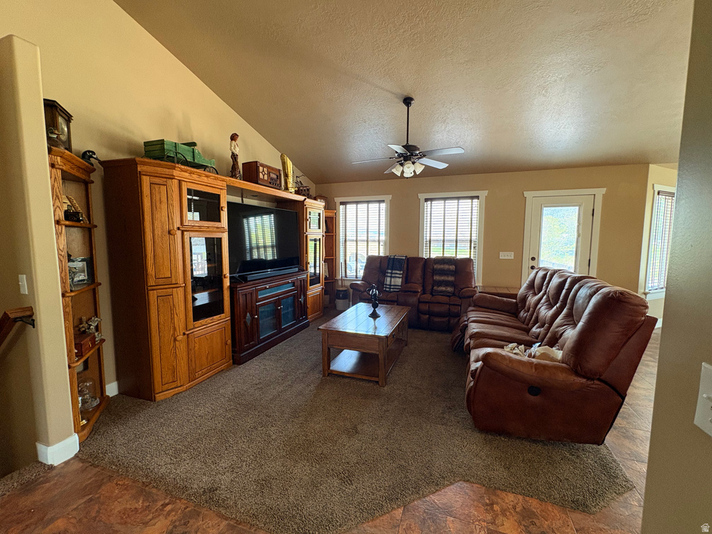 3038 N 3325 MDW Plain City, UT 84404